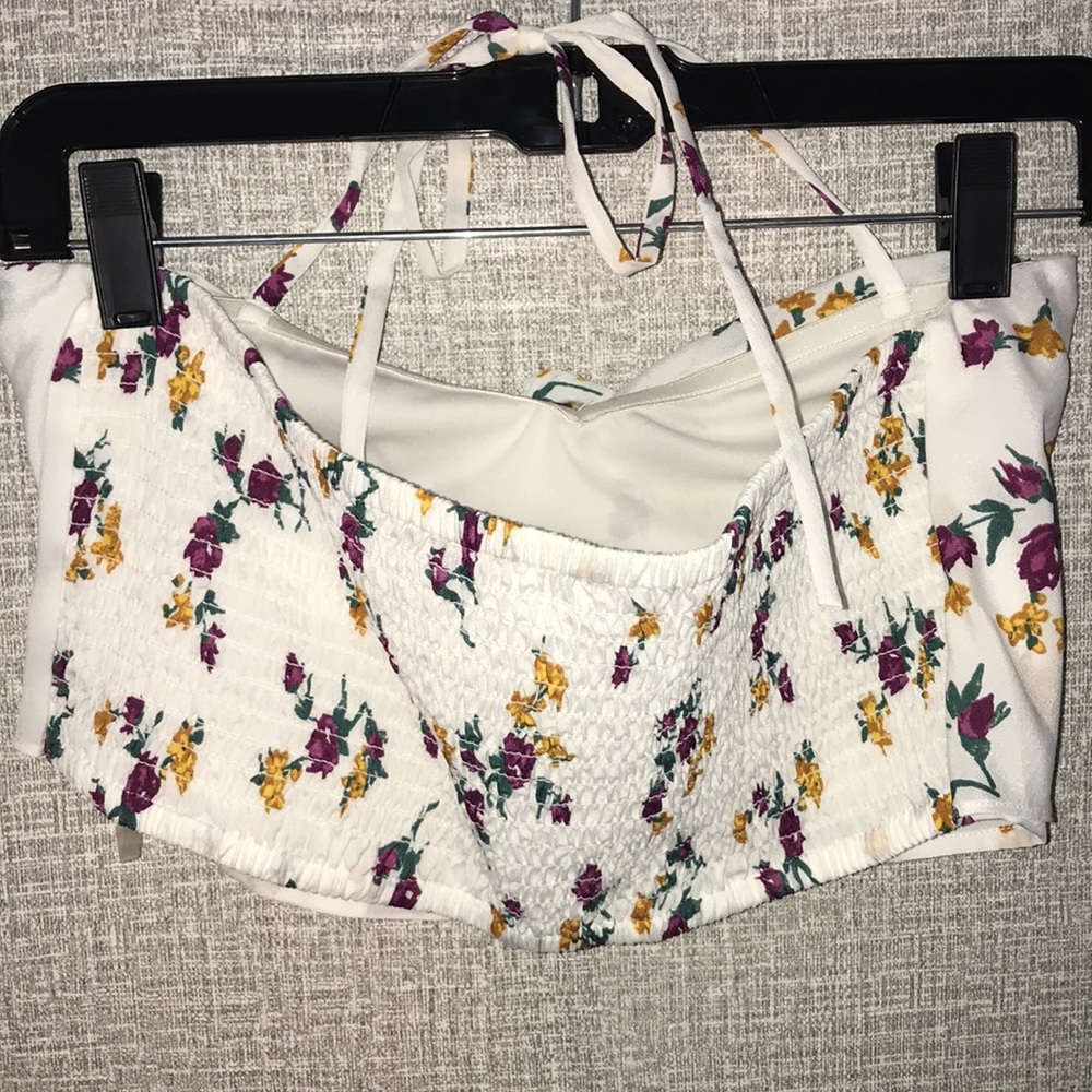 Leith White Floral Halter Tie-Front Crop Top sz M - Picture 6 of 7